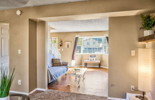 4 BR Country Home In Suburbs W/trails & Parks - Foto 33