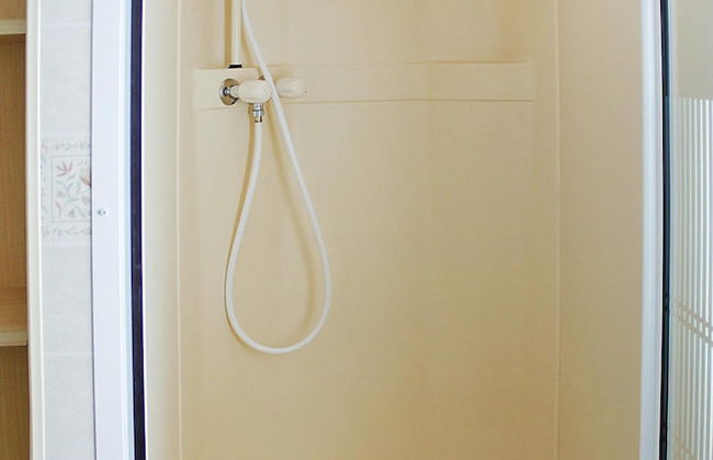 Beautiful Bungalow Directly at the Lake in Nadole - Photo 9