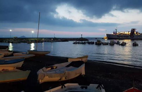 Monolocale con veranda e giardino a Rio Marina - Foto 37