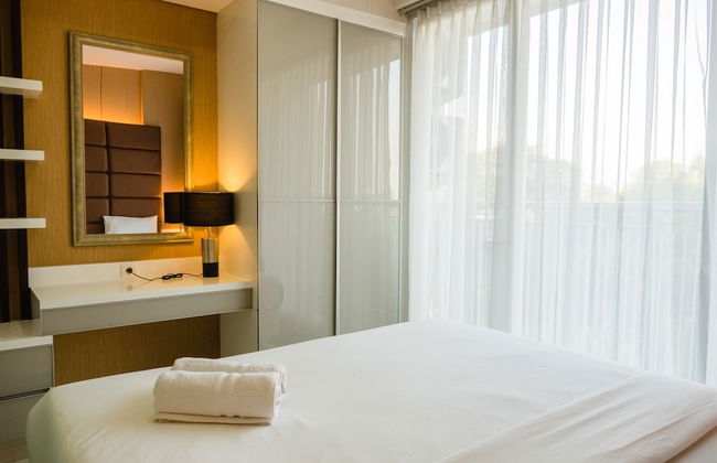 Luxurious 1BR At Dago Suites Apartment - Foto 2