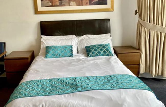 Large 5 Bedroom Flat in Marchmont, Edinburgh - Foto 3