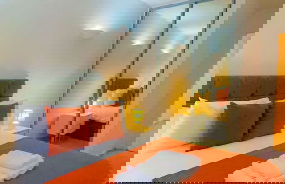 City Suite - Rooftop Spa - Balcony - Skyline View - Foto 3