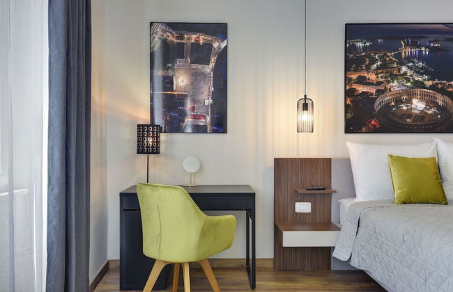 D&A Central Luxury Apartments - Photo 28