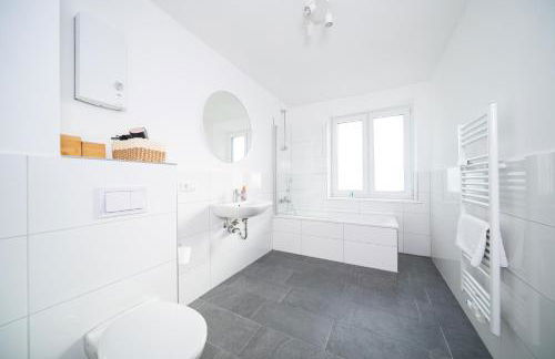 Favorite Stays - Suite And More - 10 Min zur Messe - Foto 5