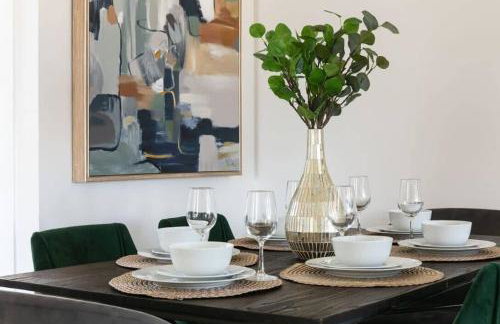 Luxury 3BR Condo Near Americana and Galleria - Foto 11