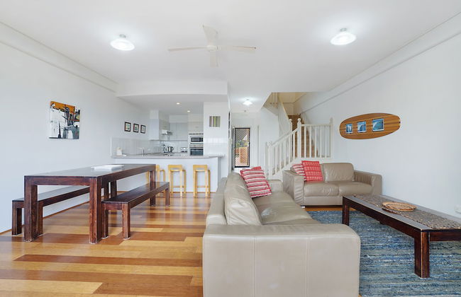 Newcastle Short Stay Apartments - Sandbar Newcastle Beach - Photo 6