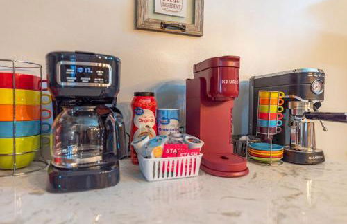 Funtastic Retreat! PS5, View, Goats, Hot Tub, Karaoke - Foto 35