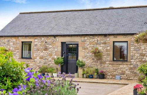 Finest Retreats - Westhills Cottage - Photo 1