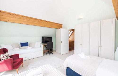 MOONGATE by BOURNECOAST - A Delightful Chalet Bungalow with a Garden and Parking - HB10672 - Foto 19