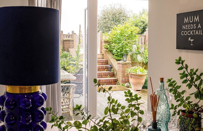 Seadream - Seadream Scarborough Limited - Photo 5