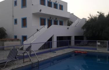 Giannis Gerakios apartments by climbing house - Photo 10