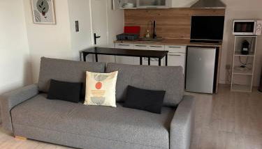 Grand studio lumineux proche gare - Foto 5