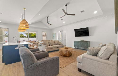 Brand New Home With In-ground Pool, Four Houses From Beautiful Laguna Beach - Foto 64