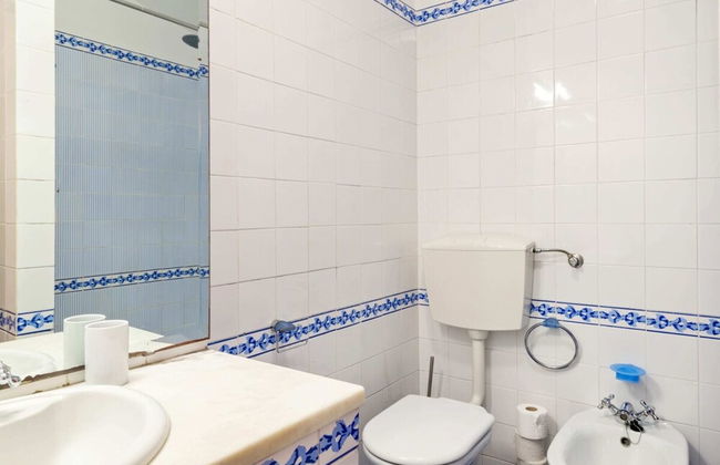 Lovely 2 Bedroom Duplex Apt w Terrace in Cascais - Photo 18