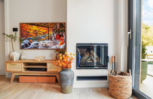 Charming Villa Harmonia with Heated pool and Indoor Jacuzzi surrounded by nature - Photo 49