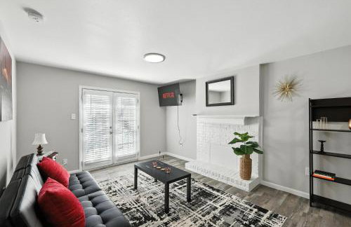 10 mins from downtown Dallas pool & gym - Foto 7