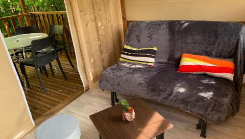 Insolite au Camping La Saline d'Arc et Senans - Foto 4