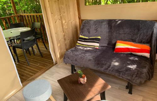 Insolite au Camping La Saline d'Arc et Senans - Foto 4