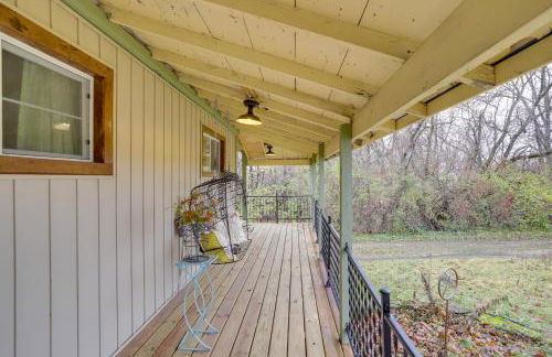 6 Mi to Lake Michigan Coloma Farmhouse - Foto 3