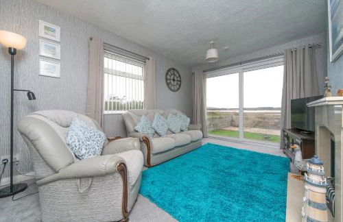 Peaceful property with stunning views - Pass the Keys - Photo 2