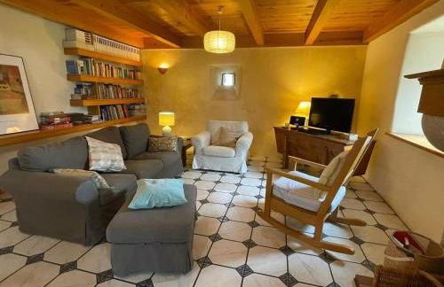 Charmante Maison en Granit Près de Tence - FR-1-582-134 - Foto 7