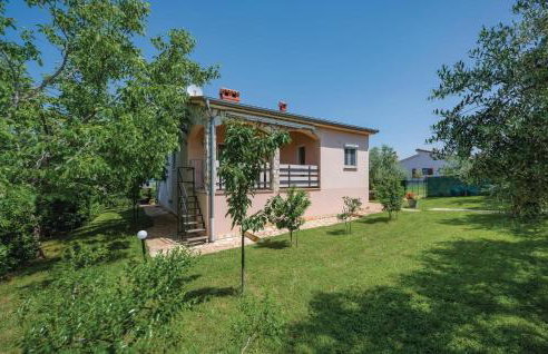 Four-Bedroom Holiday Home In Mihatovici - Foto 17