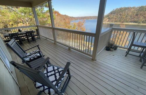 Clearwater Shores-Lakefront Stunning Views-Smith Lake, AL-5 Bedrooms - Foto 9