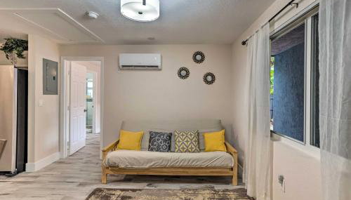 Inviting Apartment Less Than 2 Mi to Riviera Beach! - Foto 5