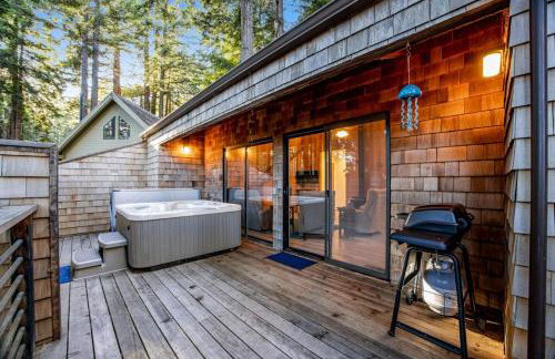 Redwood Retreat - Photo 25