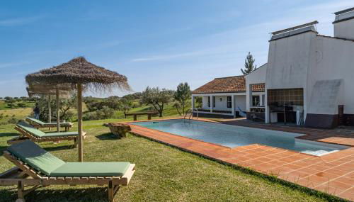 Alandroal Nature & Pool Retreat - Foto 2, Garden, sunbed, Garden view