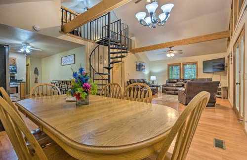 Deck and Fire Pit Lakefront Hideaway in Scranton! - Foto 5