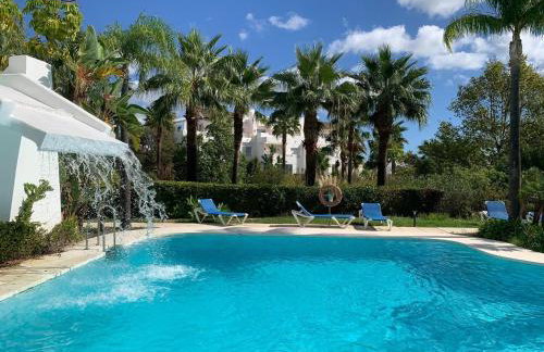 Frontline Golf Penthouse Alcazaba Lagoon - EHHouse - Foto 34