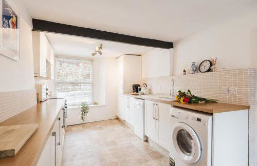 Charming Cotswolds Retreat in the Heart of Dursley - Foto 20