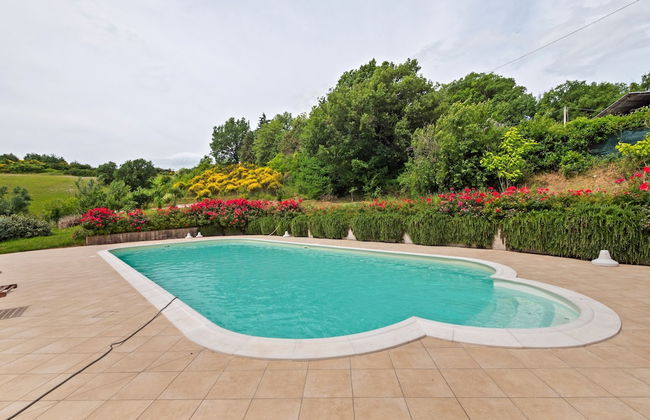 Beautiful Villa in Belforte All'isauro With Swimming Pool - Foto 75
