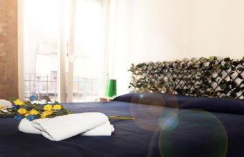 Loft independiente con Piscina compartida en Centro de Valencia - Photo 9