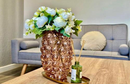 Elysian Escape, modern 5 bedroom house - Photo 73