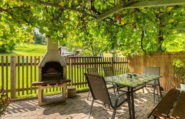 Apartment in Saxon With Terrace - Foto 1