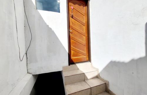 Kitnet Aconchegante com Varanda e Cozinha - Foto 22