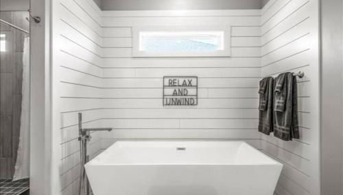 Just Like Home #6: Norman: It's Game Time (campus) - Foto 4