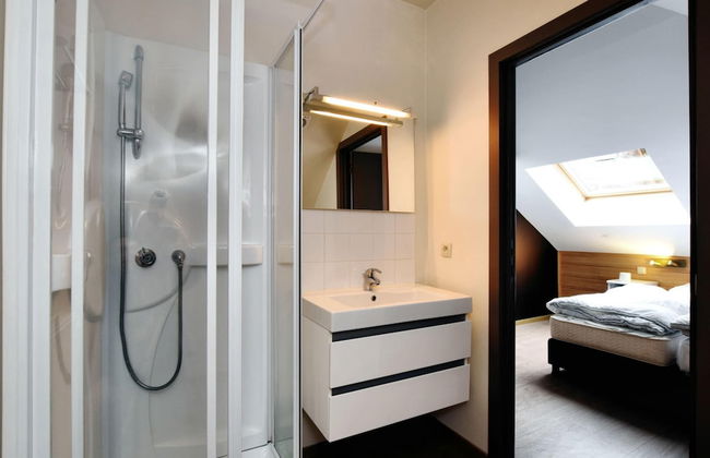 Unique Holiday Home with Pool near Park & Ski Area - Photo 14