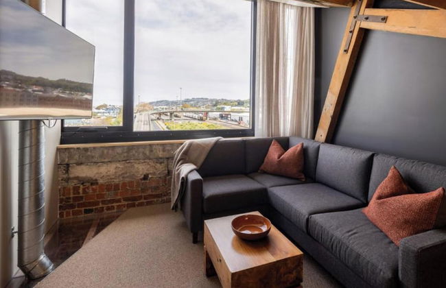 The Thomas Gregg Apartments - Photo 31