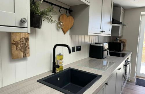 Nᴼ 21 Beautiful Cosy Modern Traditional Cottage - Photo 14