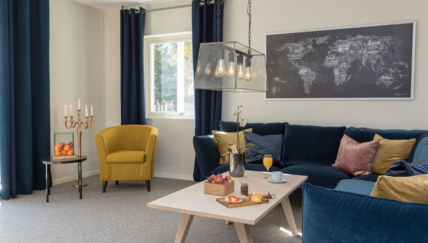 Coin salon dans le hall