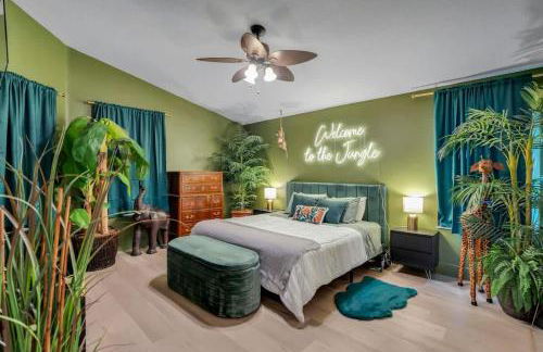 Designer Stylish Villa by Sawgrass with Hot Tub and Arcade Games - Foto 9