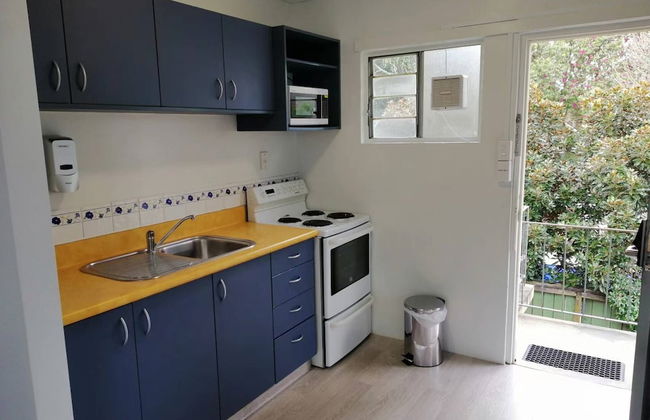 Stanley Apartments - Photo 11