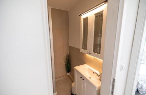 Moin Apartment Mit 2 Balkonen u kostenlosen Parkmöglichkeiten - Photo 6