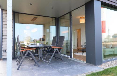 BeltBlick 8 - Moderne Ferienwohnung mit unverbauten Meerblick & Sauna! - Foto 4