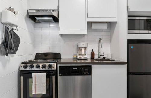 ~ The Billie ~ Cozy | Rooftop | Ponce City Market - Foto 21