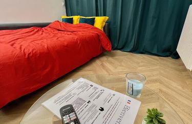 PARIS-MONTROUGE Magnifique appartement- très cosy pour 1 - 6 personnes refait à NEUF -ENTIRE APARTMENT LUXURIOUS AND WARM -Montrouge Paris 14ème - Proche Aéroport Orly Parc Expositions Porte de Versailles FREE WIFI GRATUIT - Foto 60