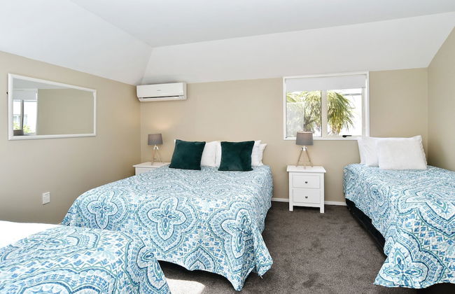 Moa Place - Christchurch Holiday Homes - Photo 11